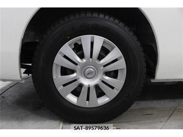 Nissan NV350 Caravan 2019-02 7618981-25
