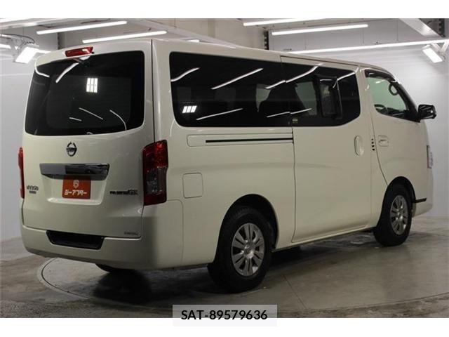Nissan NV350 Caravan 2019-02 7618981-4