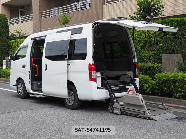 Nissan NV350 Caravan 2015-09 7618985-0