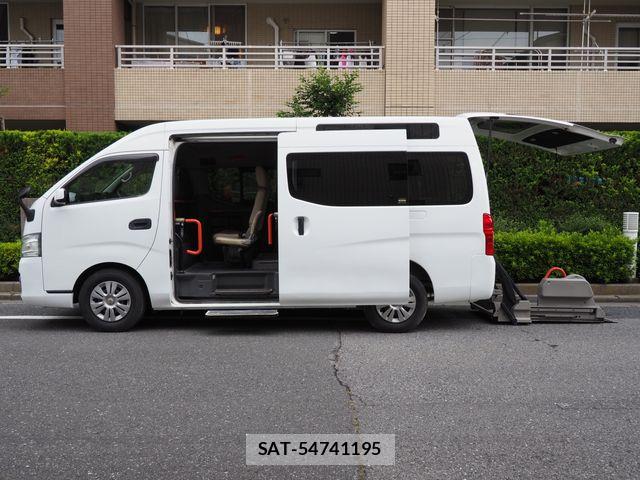 Nissan NV350 Caravan 2015-09 7618985-18