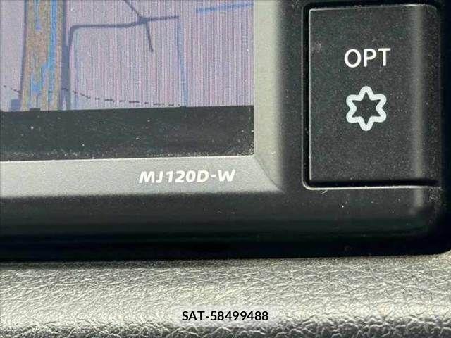 Nissan NV350 Caravan 2021-03 7618984-20