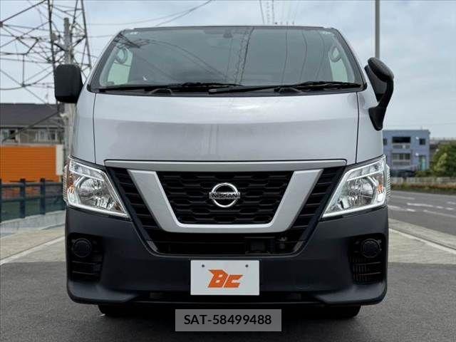 Nissan NV350 Caravan 2021-03 7618984-8