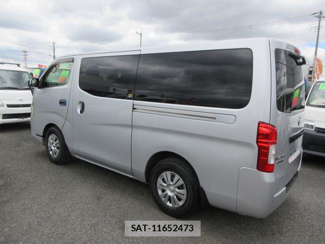 Nissan NV350 Caravan 2015-08 7726834-8