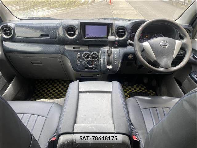 Nissan NV350 Caravan 2012-07 7726833-2