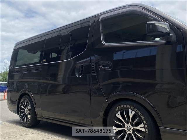 Nissan NV350 Caravan 2012-07 7726833-6