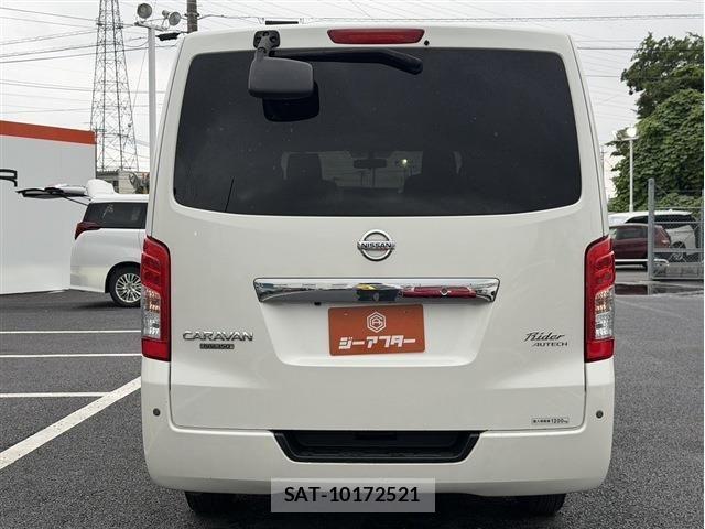 Nissan NV350 Caravan 2020-06 7726831-9