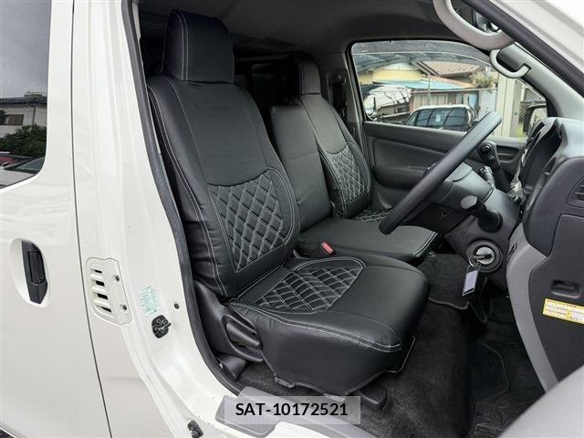 Nissan NV350 Caravan 2020-06 7726831-14