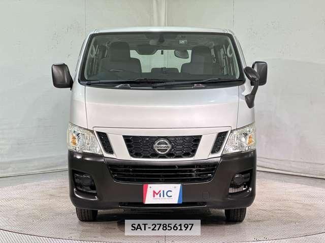 Nissan NV350 Caravan 2014-06 7787921-2