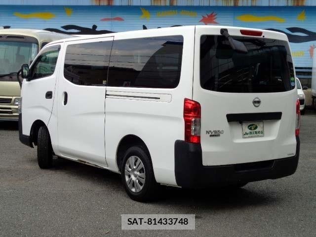 Nissan NV350 Caravan 2018-10 7787919-1