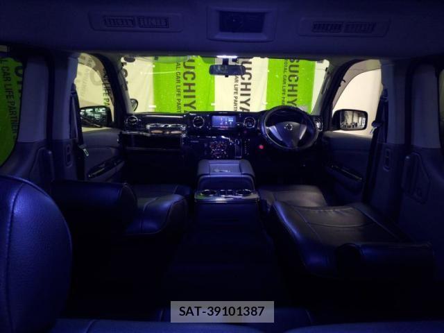 Nissan NV350 Caravan 2015-07 7787924-2