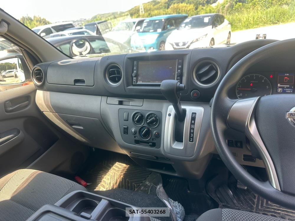 Nissan NV350 Caravan 2020 7009996-16