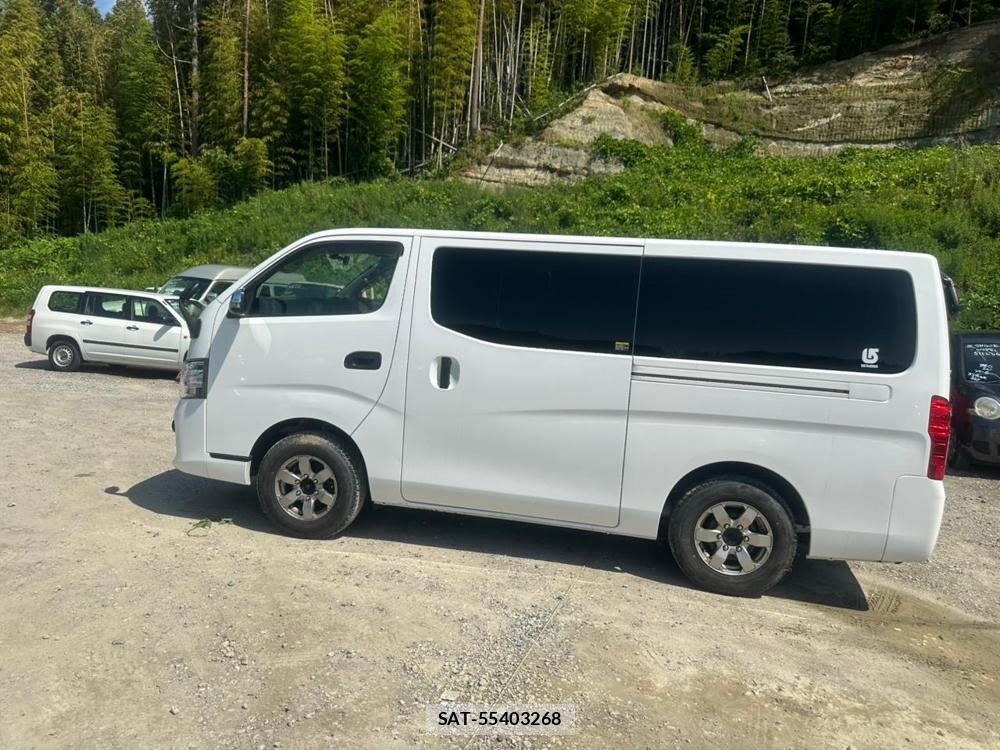 Nissan NV350 Caravan 2020 7009996-1