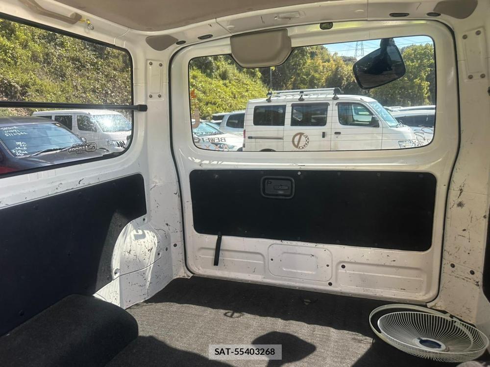 Nissan NV350 Caravan 2020 7009996-22