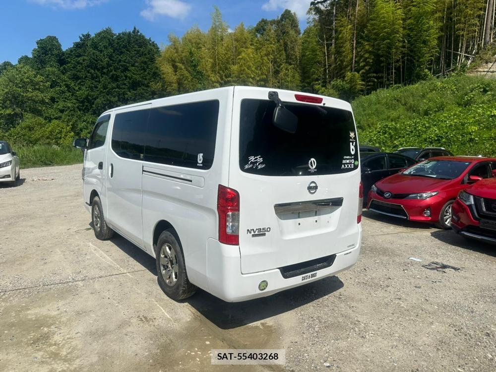 Nissan NV350 Caravan 2020 7009996-2