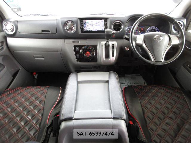 Nissan NV350 Caravan 2017-07 7787925-1