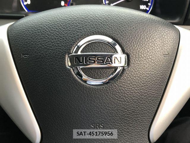 Nissan NV350 Caravan 2014-09 7787922-27