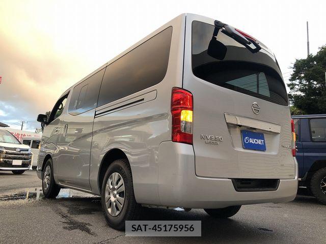 Nissan NV350 Caravan 2014-09 7787922-6