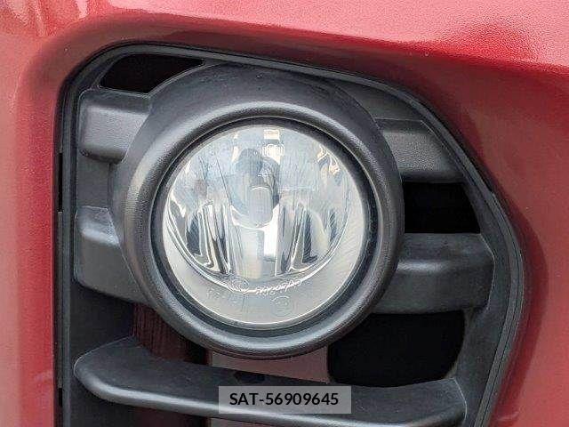 Nissan NV350 Caravan 2019-08 7787930-24