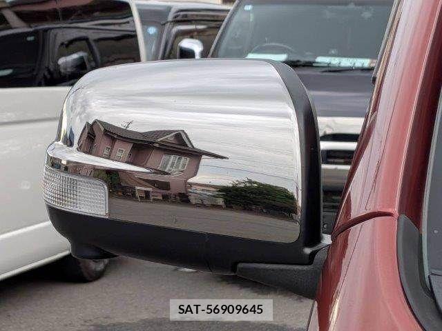 Nissan NV350 Caravan 2019-08 7787930-26