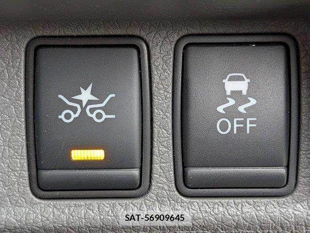 Nissan NV350 Caravan 2019-08 7787930-6
