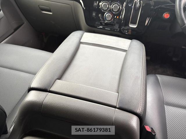 Nissan NV350 Caravan 2012-10 7878557-6