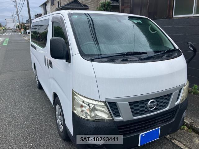 Nissan NV350 Caravan 2012-11 7963148-1