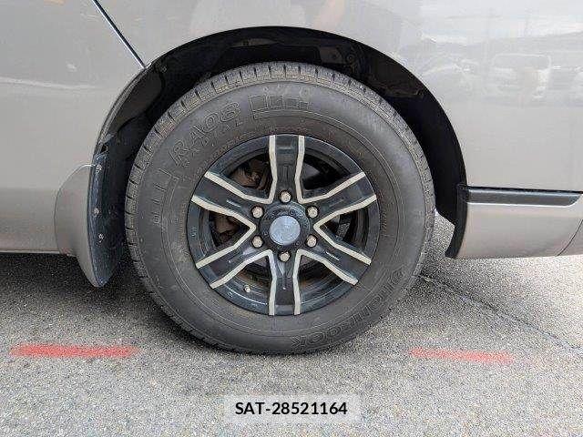 Nissan NV350 Caravan 2015-04 7963147-12