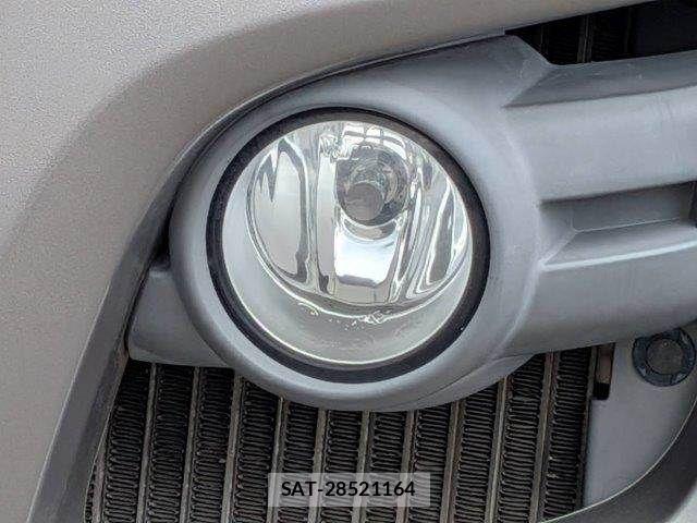 Nissan NV350 Caravan 2015-04 7963147-22