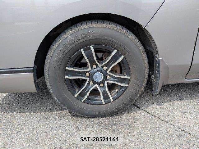 Nissan NV350 Caravan 2015-04 7963147-28