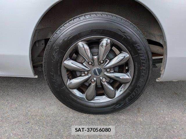 Nissan NV350 Caravan 2015-04 7963141-29