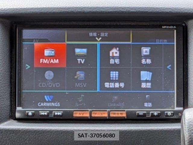 Nissan NV350 Caravan 2015-04 7963141-4