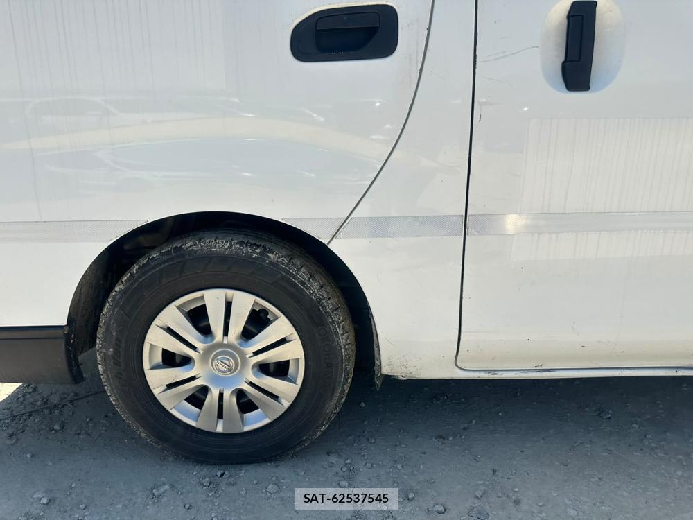 Nissan NV350 Caravan 2020-06 7534194-27