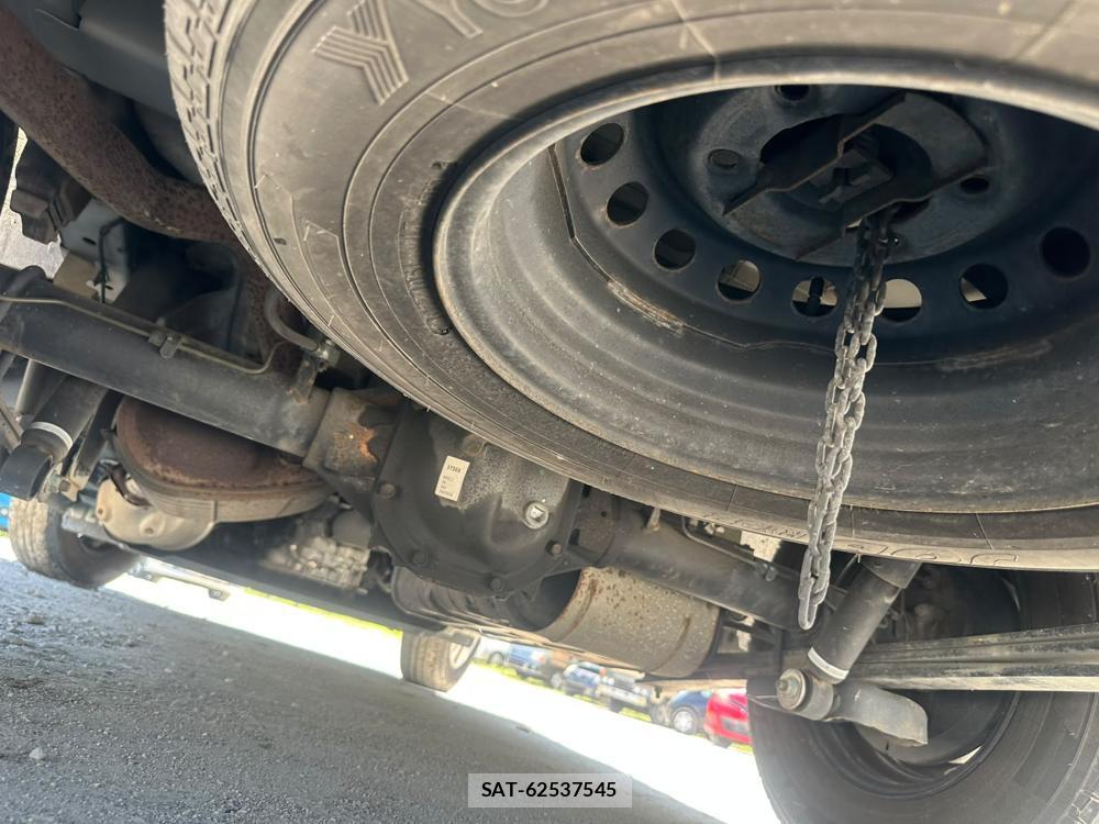 Nissan NV350 Caravan 2020-06 7534194-35