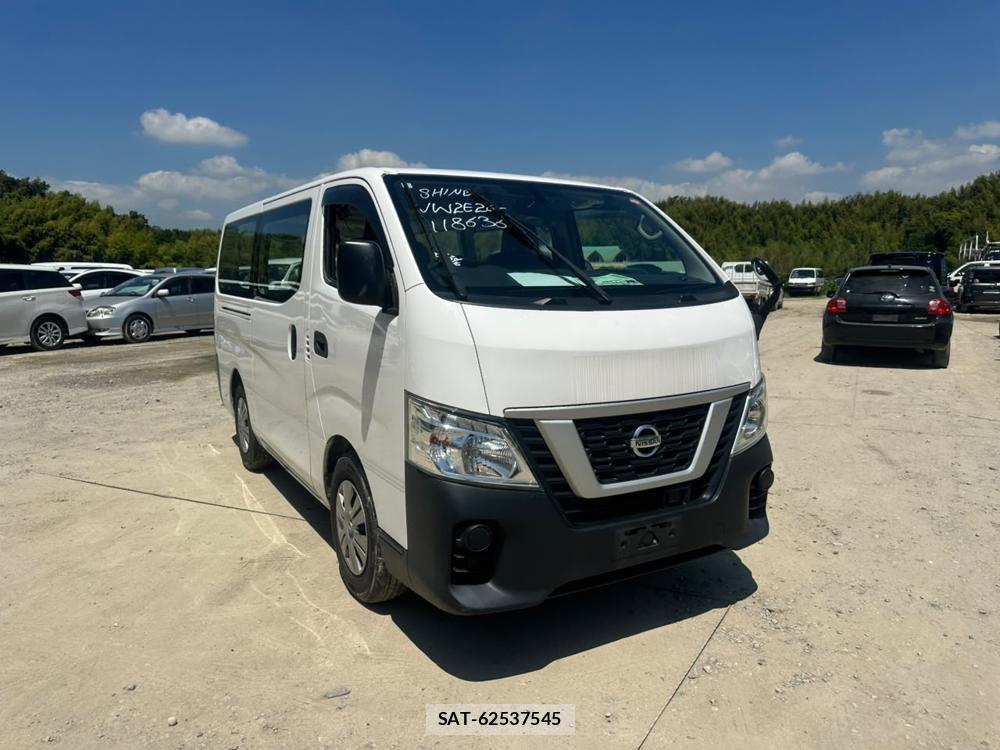 Nissan NV350 Caravan 2020-06 7534194-6