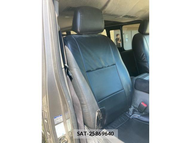 Nissan NV350 Caravan 2012-07 7980438-14