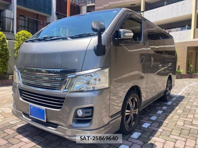 Nissan NV350 Caravan 2012-07 7980438-1