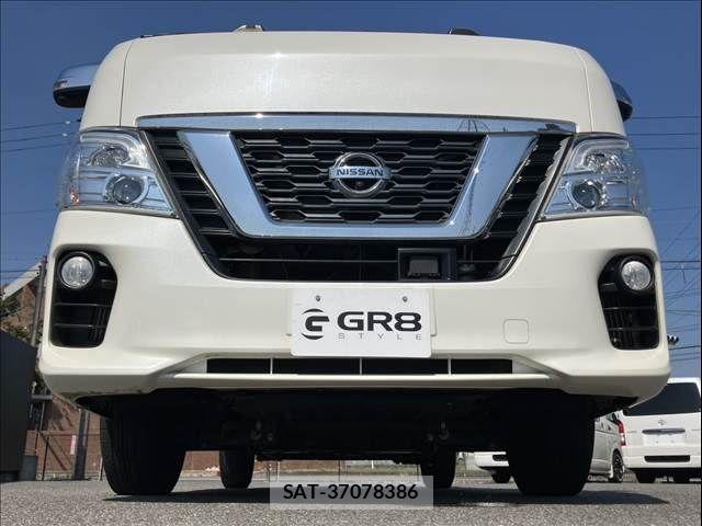 Nissan NV350 Caravan 2017-06 8037408-25