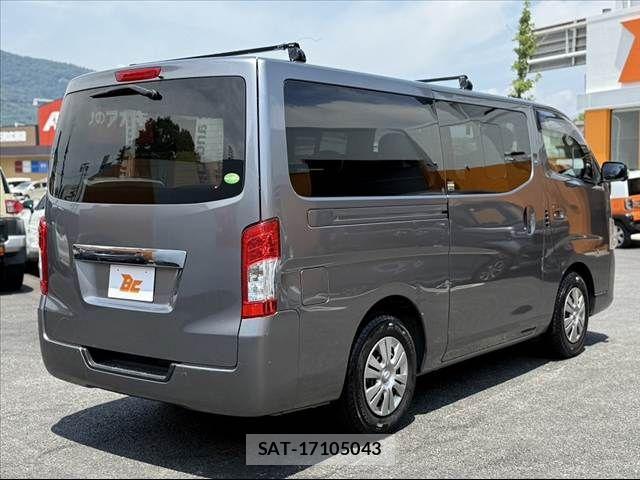Nissan NV350 Caravan 2019-09 8037413-14