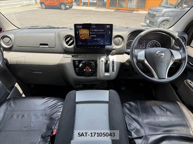 Nissan NV350 Caravan 2019-09 8037413-1