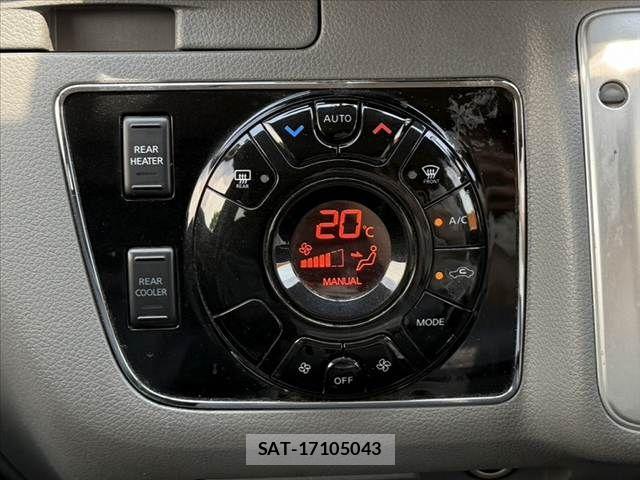 Nissan NV350 Caravan 2019-09 8037413-26