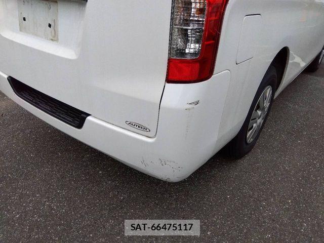 Nissan NV350 Caravan 2014-06 8037412-16