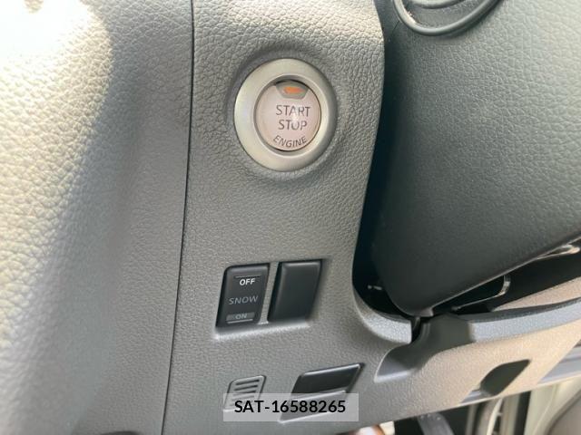 Nissan NV350 Caravan 2020-04 8037411-12