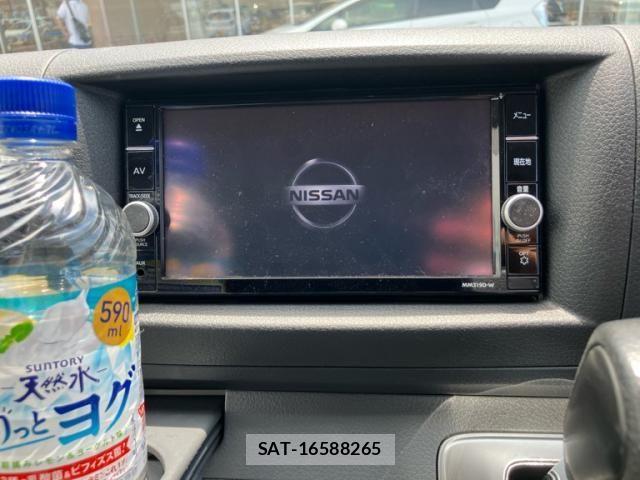 Nissan NV350 Caravan 2020-04 8037411-14