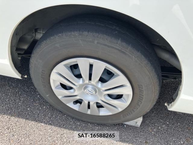 Nissan NV350 Caravan 2020-04 8037411-19