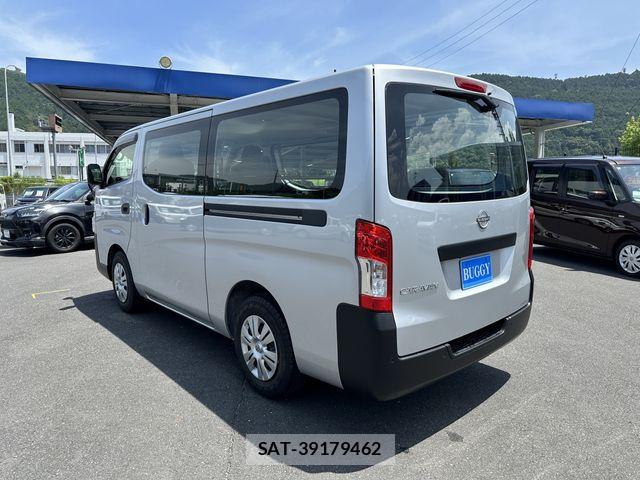 Nissan NV350 Caravan 2024-07 8037409-6