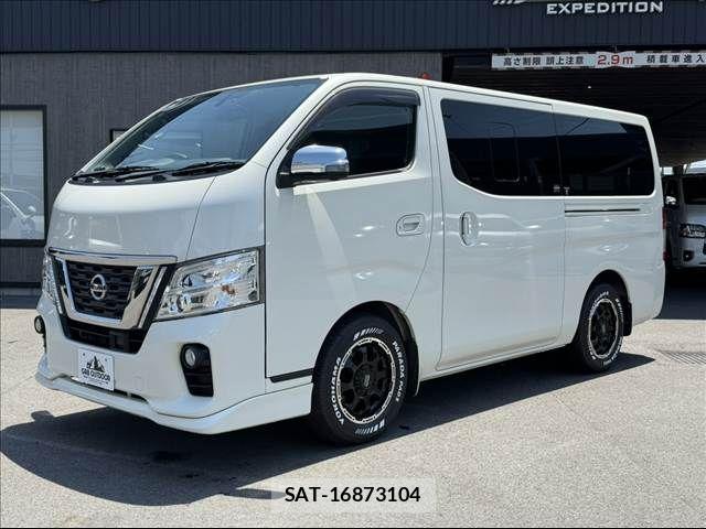 Nissan NV350 Caravan 2017-08 8037410-11