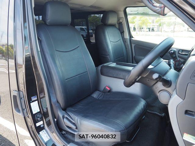 Nissan NV350 Caravan 2016-05 8075013-18