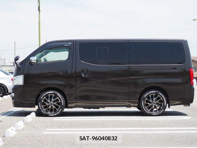 Nissan NV350 Caravan 2016-05 8075013-8