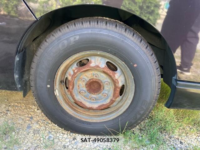 Nissan NV350 Caravan 2012-09 8075014-9