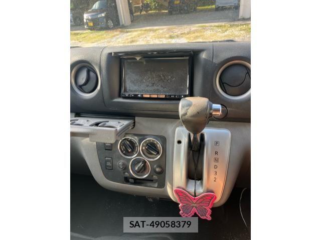 Nissan NV350 Caravan 2012-09 8075014-25
